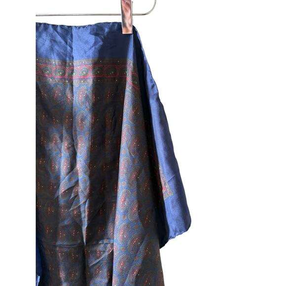 Vintage Italian Large Silk Scarf Navy Blue Paisley Print - Picture 3 of 6